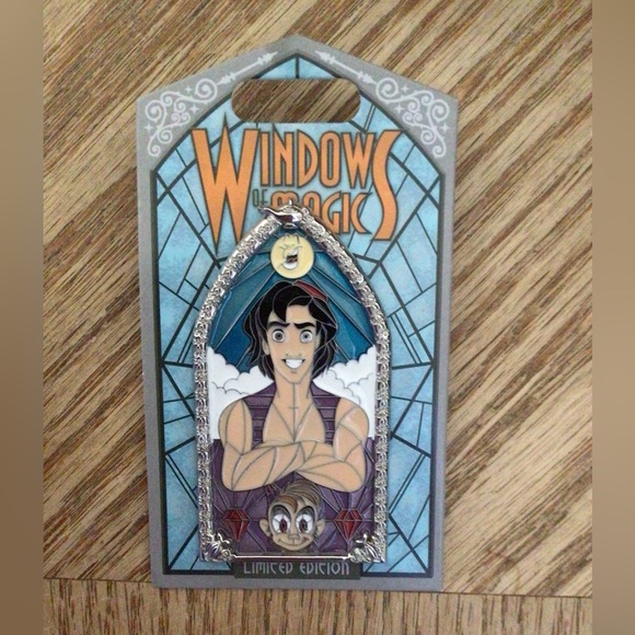 Disney Windows of Magic Aladdin and Abu Pin - Picture 1 of 2